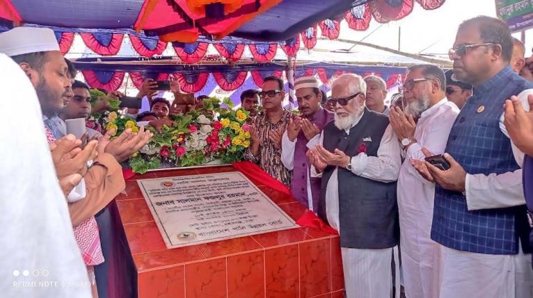 ডেড লাইনে সরকার পরিবর্তন সম্ভব নয় : সালমান এফ রহমান