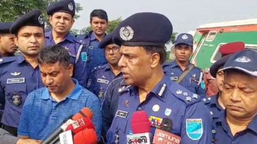 রেললাইনে নাশকতার ঘটনায় কঠোর ব্যবস্থা নেওয়ার হুঁশিয়ারি পুলিশের