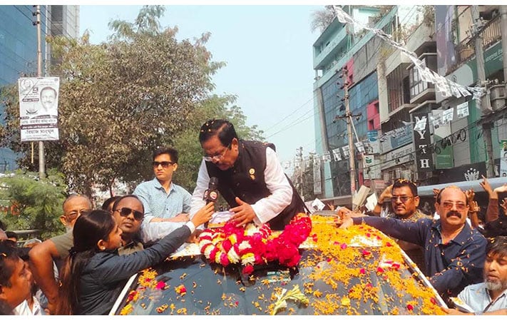 স্বতন্ত্র প্রার্থীদের প্রচারণায় বাঁধা দিলে ব্যবস্থা নেওয়া হবে: নানক