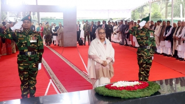 বঙ্গবন্ধুর স্বদেশ প্রত্যাবর্তন দিবসে প্রধানমন্ত্রীর শ্রদ্ধা