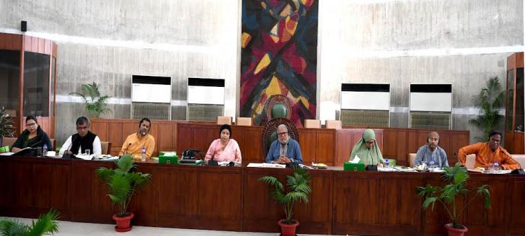 শিক্ষকদের পেশাগত দক্ষতা বাড়াতে প্রশিক্ষণ বাড়ানোর সুপারিশ