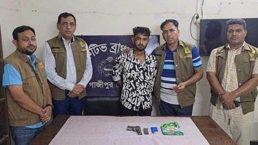 শ্রীপুরে পিস্তল-গুলি ও ইয়াবাসহ হত্যা মামলার আসামি গ্রেপ্তার