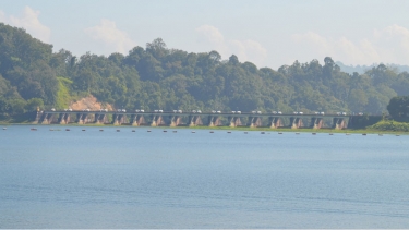 খুলে দেওয়া হলো কাপ্তাই বাঁধ, আতঙ্কিত না হওয়ার পরামর্শ