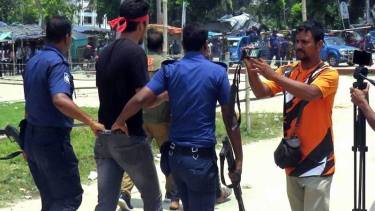 আটক সাধারণ শিক্ষার্থীদের মুক্ত করে দেওয়ার নির্দেশ প্রধানমন্ত্রীর