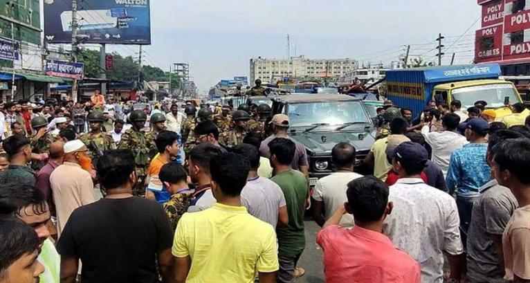 ফের অস্থিরতা আশুলিয়ায়, ৫১ কারখানা বন্ধ