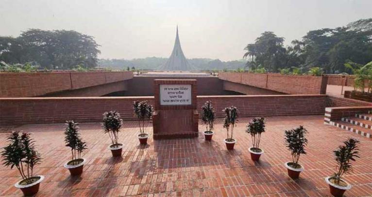 স্বাধীনতা দিবস উদ্‌যাপন, প্রস্তুত জাতীয় স্মৃতিসৌধ