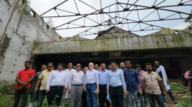 শহীদ জিয়া হলে জাইকার টিম লিডার রেইমনের পরিদর্শন