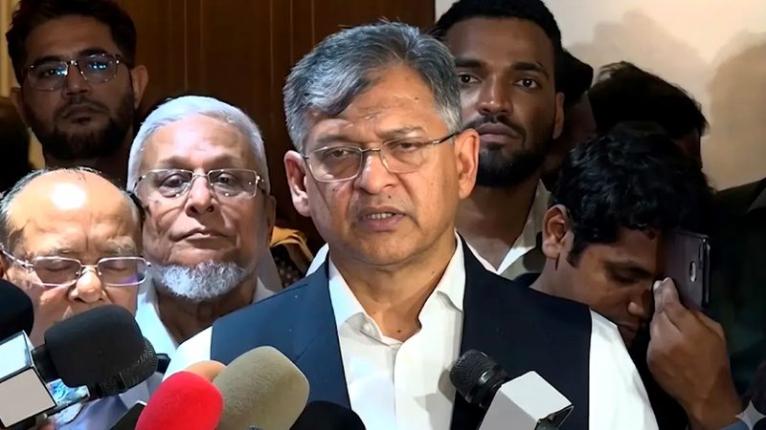 রাষ্ট্রপতি চাইলে সাংবিধানিকভাবে পদত্যাগ করতে পারেন : স্বরাষ্ট্রমন্ত্রী
