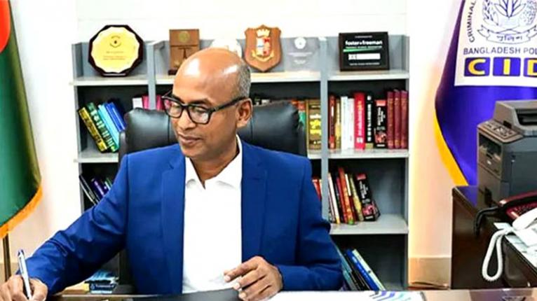 সিআইডির প্রধান হিসেবে দায়িত্ব নিলেন ব্যারিস্টার মোশাররফ হোছাইন