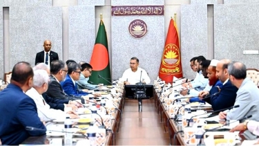 চা শিল্পের উন্নয়নে প্রধানমন্ত্রীর আশ্বাস, সংকট সমাধানে কমিটি গঠন