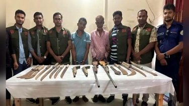 চট্টগ্রামে ডিবির অভিযানে আগ্নেয়াস্ত্রসহ আটক ২