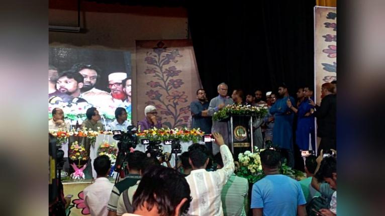 নজরুল জাগরণের কবি : রুহুল কবির রিজভী