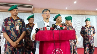 মোজাফফরের বিচার সেনা আইনে হবে: স্বরাষ্ট্রমন্ত্রী