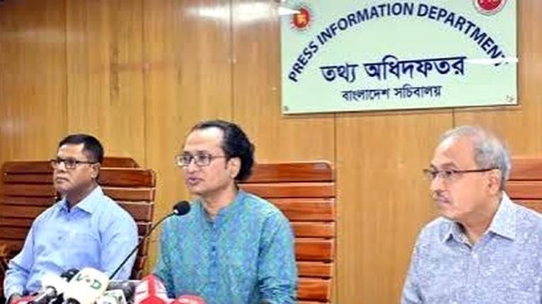 দেশে ২৩ লাখ ৯৬ হাজার টনের বেশি খাদ্য মজুত রয়েছে : তথ্য উপদেষ্টা