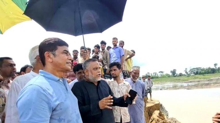 হবিগঞ্জে খোয়াই নদীর বাঁধ পরিদর্শনে পানিসম্পদ প্রতিমন্ত্রী