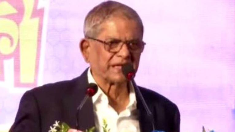 ধ্বংসস্তূপ থেকে দেশকে গড়ে তোলার দায়িত্বটা বিএনপির ওপরেই পড়ে : মির্জা ফখরুল