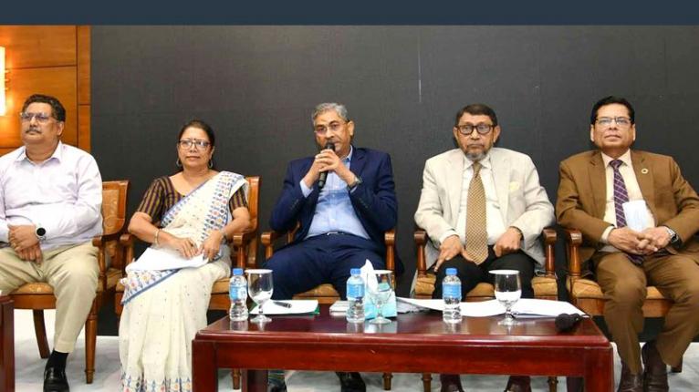 জলবায়ু সহনশীল পানি ব্যবস্থাপনা গড়ে তোলা হবে: মন্ত্রী