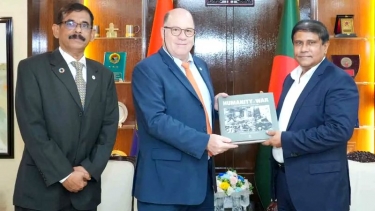 আন্তর্জাতিক মানবিক আইন সম্পর্কে সচেতনতা বাড়ানোর তাগিদ প্রতিরক্ষা উপদেষ্টার