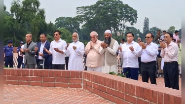 জাতীয় স্মৃতিসৌধে নবনিযুক্ত মন্ত্রী-প্রতিমন্ত্রীদের শ্রদ্ধা