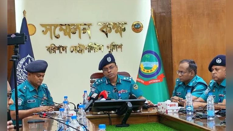 বরিশালে নতুন পুলিশ কমিশনারের যোগদান উপলক্ষে মতবিনিময়