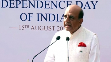 বাংলাদেশ ও ভারতের সম্পর্ক ক্রমেই সমৃদ্ধ হচ্ছে: দীনেশ ত্রিবেদী