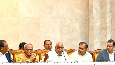 শিগগিরই জনপ্রশাসন সংস্কার কমিশন গঠন করবে সরকার : নজরুল ইসলাম খান