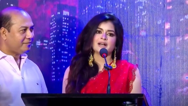 বাংলাদেশে এসে মধুমিতা : আপনাদের নিরাশ করব না