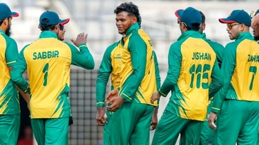 ১৯ বলে ফিফটি জিসানের, মালয়েশিয়াকে উড়িয়ে দিল বাংলাদেশ এইচপি
