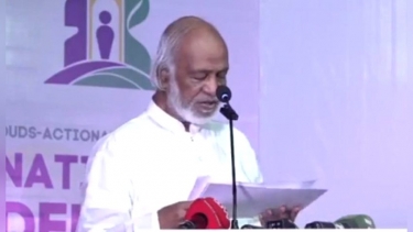 শিক্ষার্থীদের লেখাপড়ার পাশাপাশি সৃজনশীল কার্যক্রমে যুক্ত হওয়ার আহ্বান এলজিআরডি মন্ত্রীর