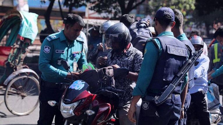 রাজধানীতে নিরাপত্তা জোরদার, বসেছে দুই শতাধিক স্পেশাল চেকপোস্ট