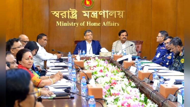 দুর্গাপূজা পালনে সকল নিরাপত্তা প্রস্তুতি সম্পন্ন : স্বরাষ্ট্রমন্ত্রী
