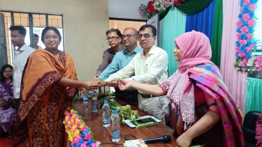 মধুখালীতে সরকারি আইনউদ্দীন কলেজে এইচএসসি’র শিক্ষার্থীদের  নবীনবরণ