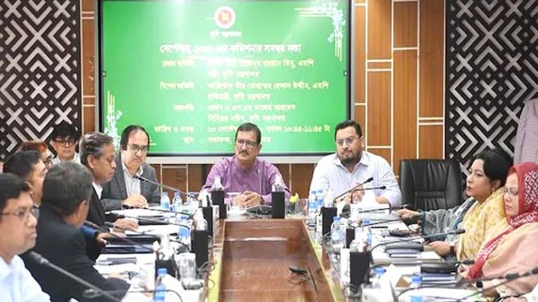 ফসলি জমি রক্ষা ও অবৈধ দখল প্রতিরোধে কঠোর পদক্ষেপের ঘোষণা ভূমিমন্ত্রীর