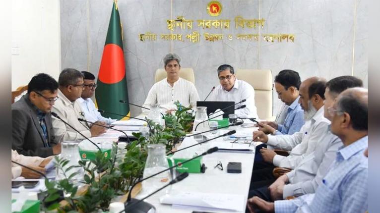 জনগুরুত্বপূর্ণ প্রকল্প অগ্রাধিকার ভিত্তিতে দ্রুত বাস্তবায়নের নির্দেশ স্থানীয় সরকার প্রতিমন্ত্রীর