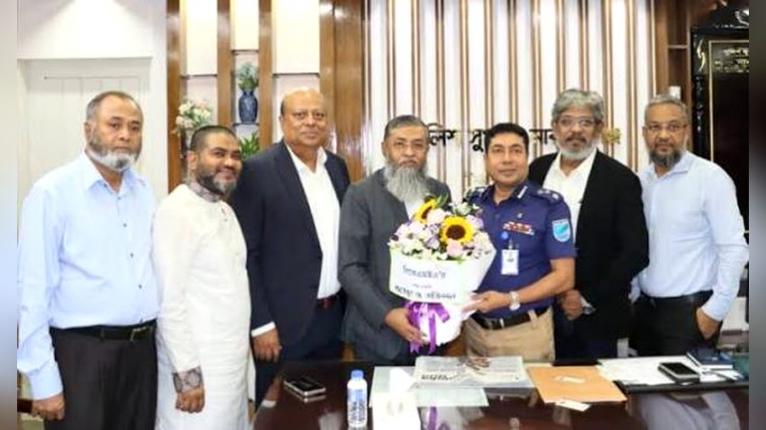 আইনশৃঙ্খলা ও যানজট নিয়ে পুলিশ সুপারের সঙ্গে ব্যবসায়ী নেতাদের বৈঠক