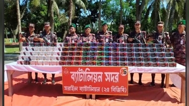 ব্রাহ্মণবাড়িয়া সীমান্তে মিলল ৫হাজার ভারতীয় মোবাইল ফোন ডিসপ্লে