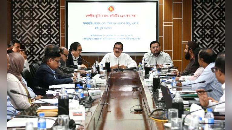 সরকারি স্বার্থ ও সুষম ভূমি ব্যবহারে সর্বোচ্চ গুরুত্ব : ভূমিমন্ত্রী