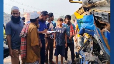 ব্রাহ্মণবাড়িয়ায় বাস-ট্রাক সংঘর্ষে নিহত ২, আহত ১৫