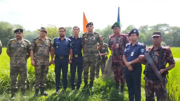 আটক ২ পুলিশ সদস্যকে ফেরত দিল বিএসএফ