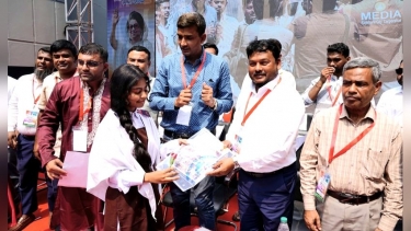 রাজশাহী সিটি কলেজে ছাত্রদলের উদ্যোগে নবীনবরণ অনুষ্ঠিত