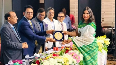 ‘তৃতীয় লিঙ্গ’ বলতে গিয়ে অনিচ্ছায় ‘ট্রান্সজেন্ডার’ বলেছি: শিক্ষামন্ত্রী
