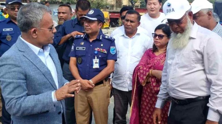মন্ত্রীর কাছে পঞ্চবটি ফ্লাইওভার চাষাঢ়া মোড় পর্যন্ত সম্প্রসারণের প্রস্তাব এসপি হাবিবুর রহমানের