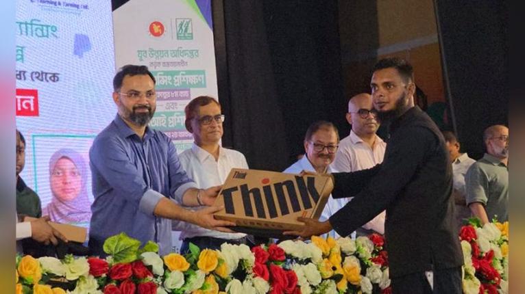 প্রত্যেক ঘরে কর্মসংস্থান সৃষ্টিই সরকারের লক্ষ্য –যুব ও ক্রীড়া প্রতিমন্ত্রী