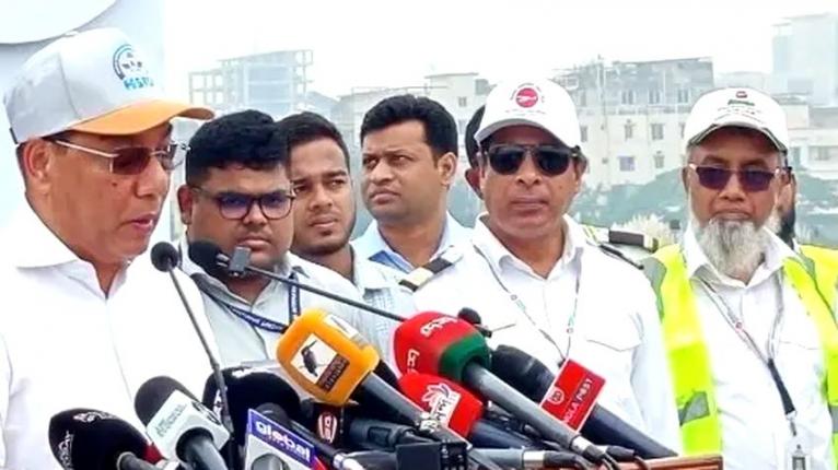 বিমানবন্দরে দায়িত্ব পালনে অবহেলা হলে কঠোর শাস্তি : বিমানমন্ত্রী