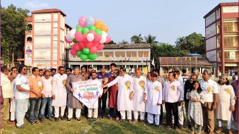 সদরপুরে ফুটবল টুর্নামেন্টের ফাইনালে ঠাকুরডাঙ্গী যুব সংঘের জয়