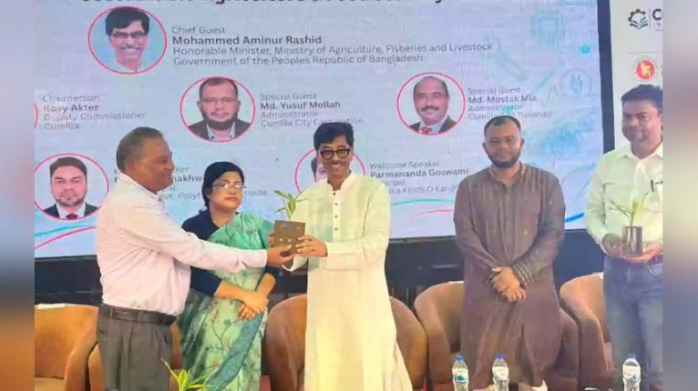 কৃষিপণ্যকে প্রধান রপ্তানি পণ্যে পরিণত করার লক্ষ্যে কাজ করছে সরকার : কৃষিমন্ত্রী