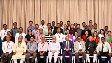 ক্ষুদ্র জাতিগোষ্ঠীর উন্নয়ন ও অধিকার নিশ্চিতে ঐক্যবদ্ধভাবে কাজ করার আহ্বান রাষ্ট্রপতির