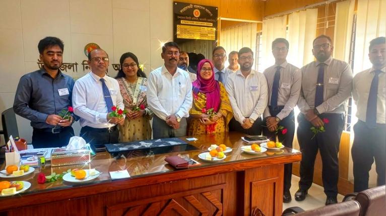 কালকিনিতে ইউএনও কিশোর কুমার দাসের সাথে বিভিন্ন ব্যাচের ক্যাডার কর্মকর্তাদের সৌজন্য সাক্ষাৎ