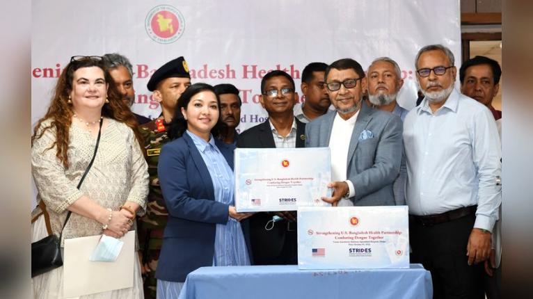 ডেঙ্গু মোকাবিলায় ৫ লাখ ডায়াগনস্টিক টেস্ট কিট দিল যুক্তরাষ্ট্র